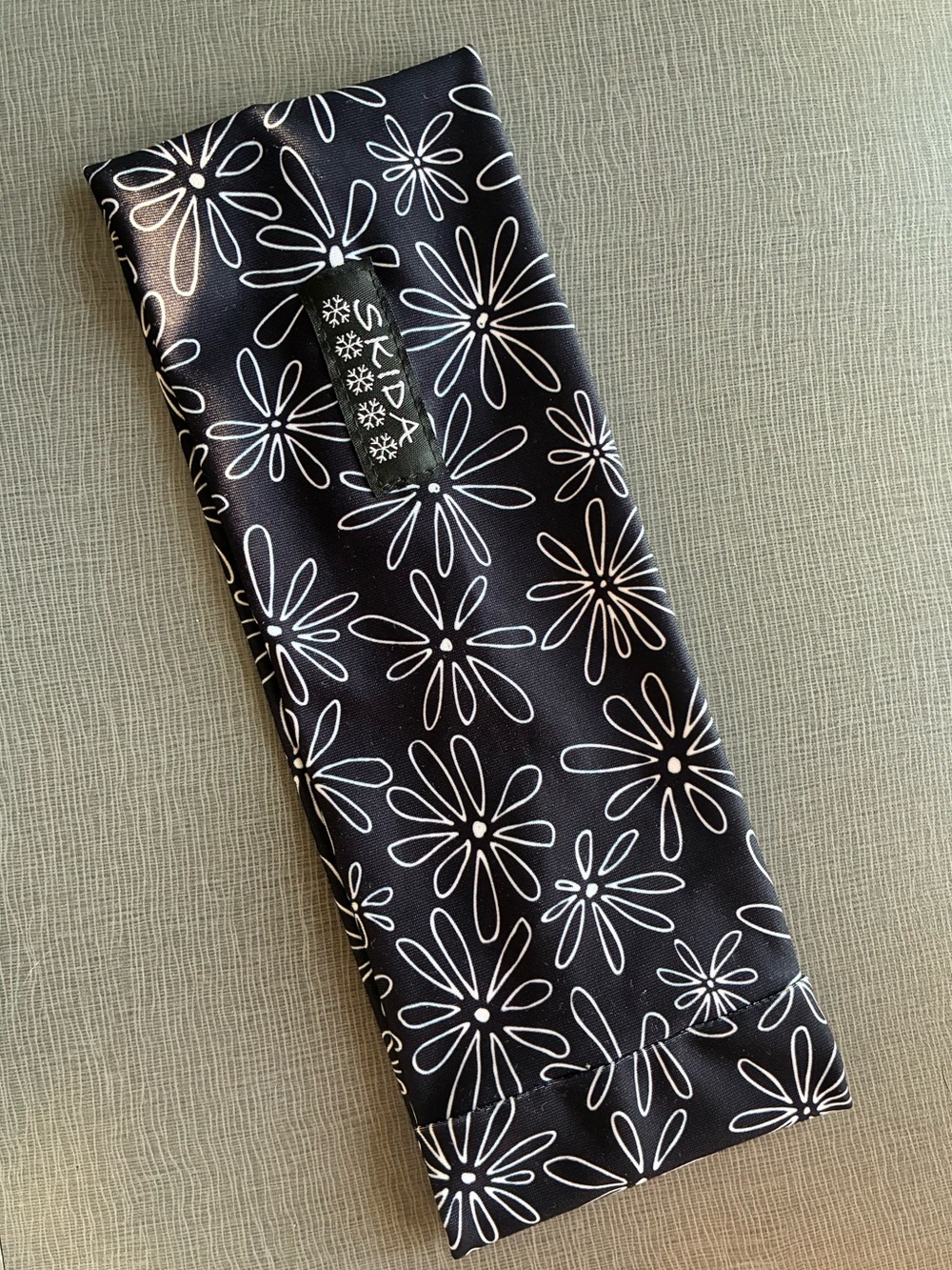 Skida Black Floral Headband